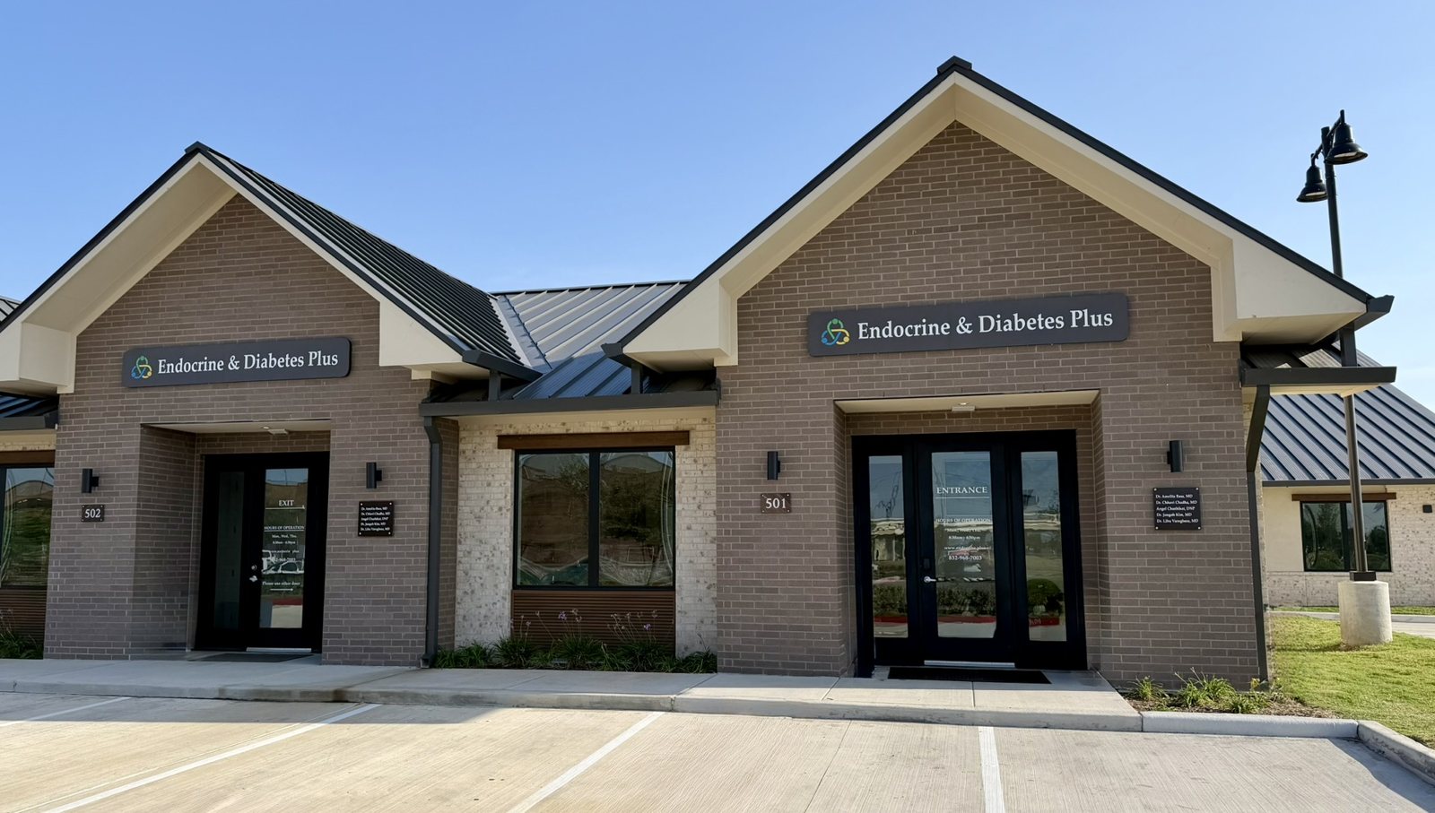 Endocrine & Diabetes Plus clinic entrance at 217 Promenade Way, Suite 501, Sugar Land